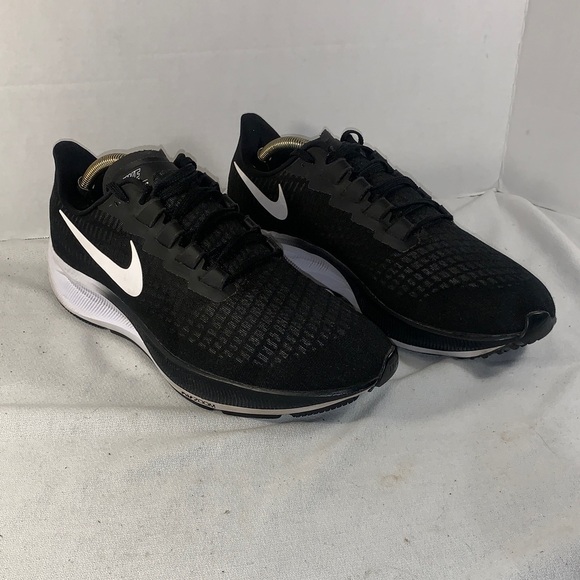 Nike Men’s Air Zoom Pegasus 37 Black/White Trainers